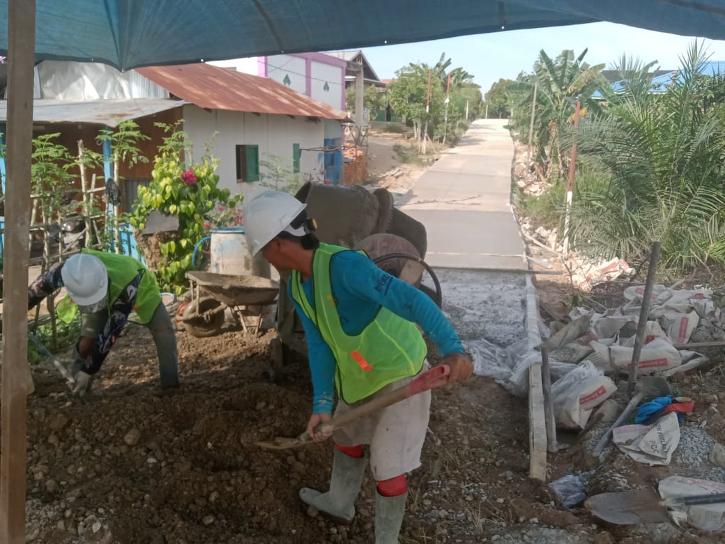 Pengawasan 1 Pembangunan/Peningkatan PSU Kawasan Permukiman Kec.Rantau Pulung 4